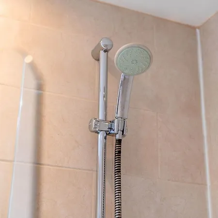 Stylish Centre - 2 Bed - Secure Parking - 5ac * Birmingham